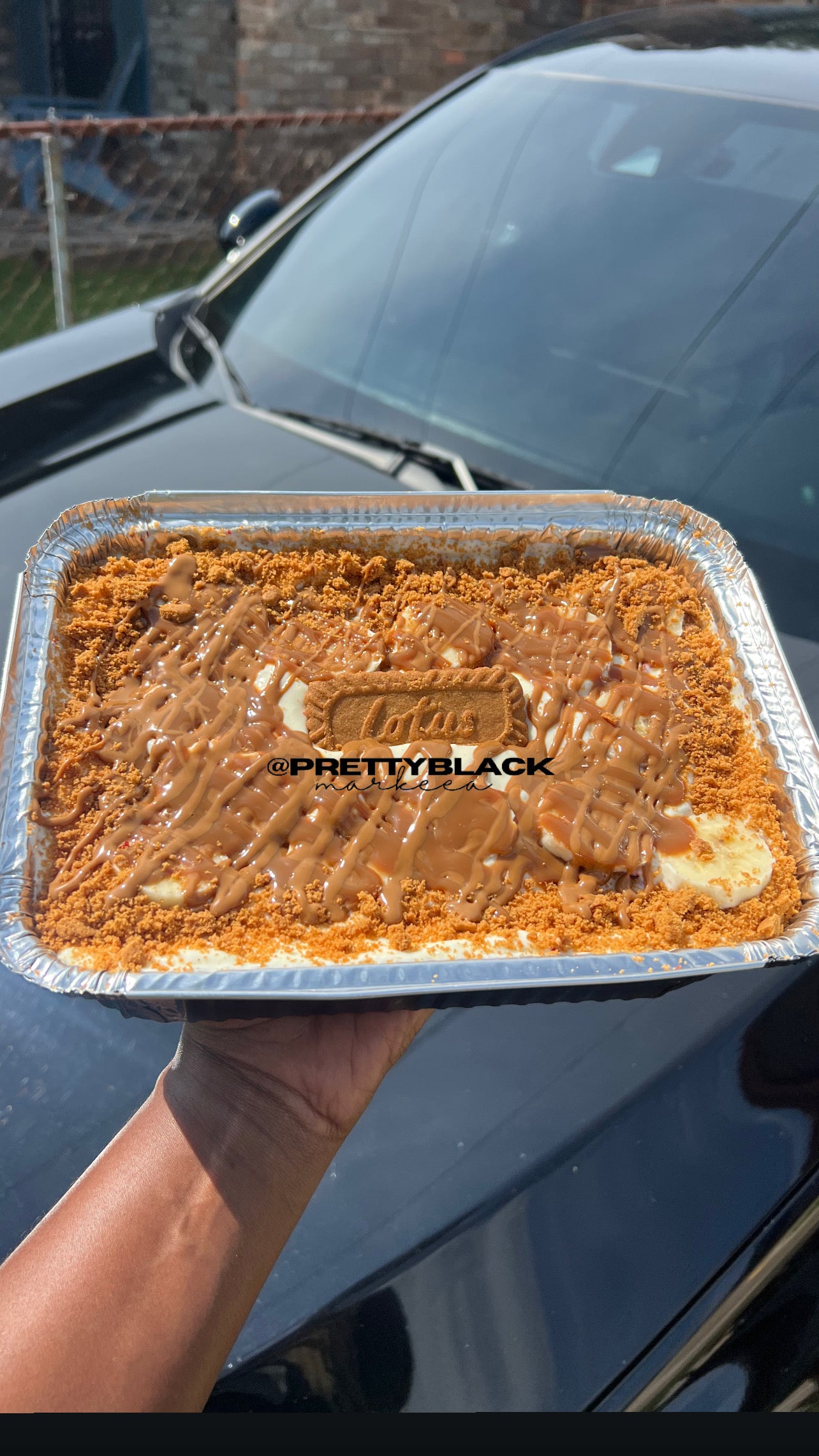 Large Pan of Caramel Biscoff Banana Pudding