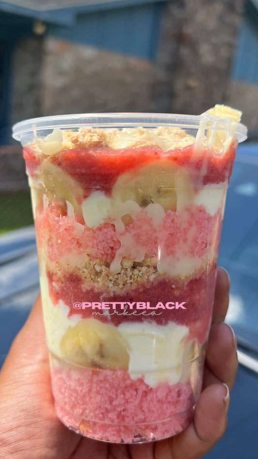 Strawberry White Chocolate Oreo Banana Pudding